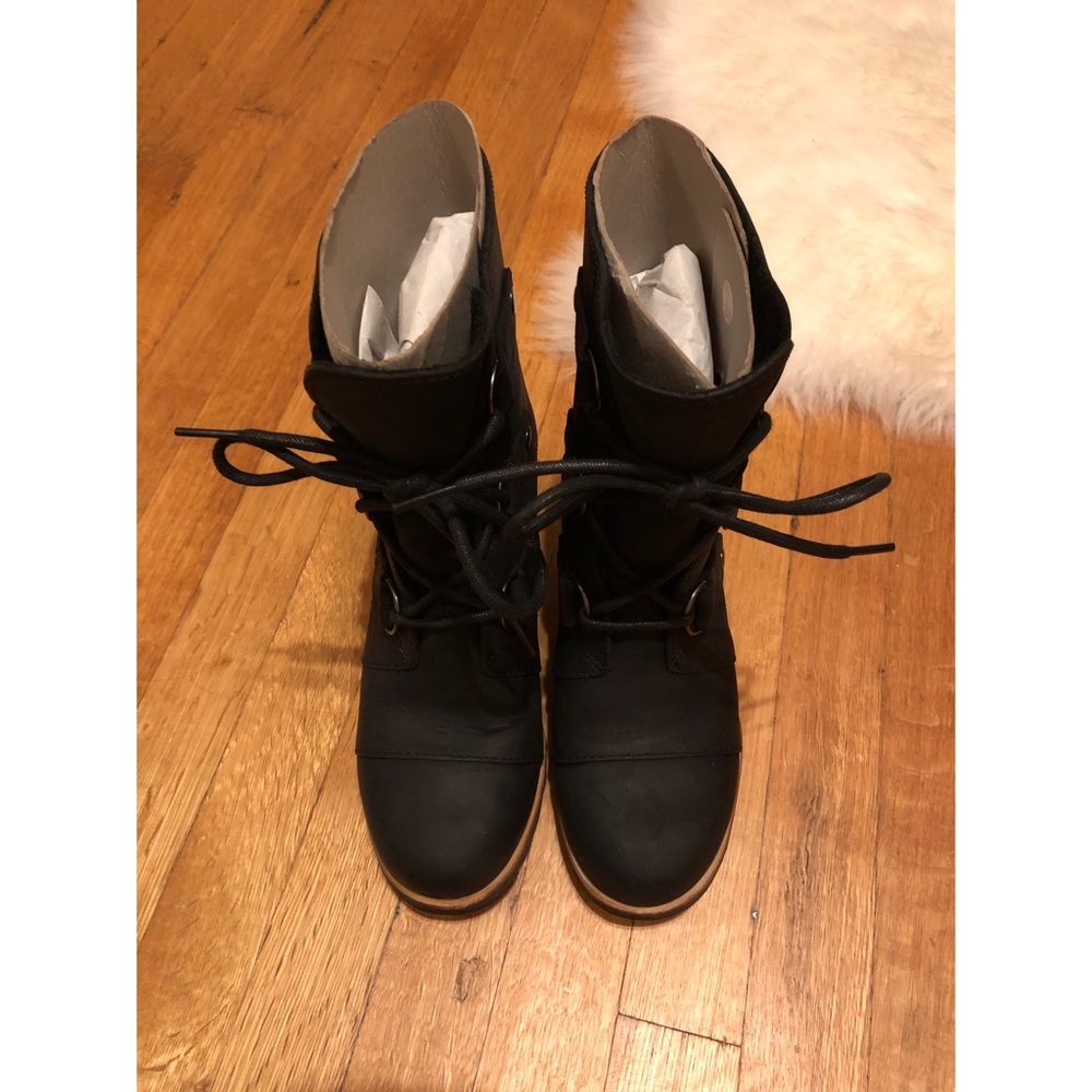 LAST💕NWT💕Sorel Joan of Arctic Black Wedge Bootie - Picture 8 of 8