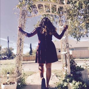 Meet your Posher, Elijah