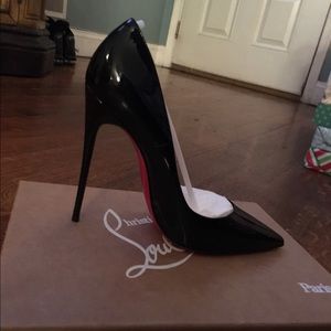 Brand New Christian Louboutin "So Kate" Size39 (9)