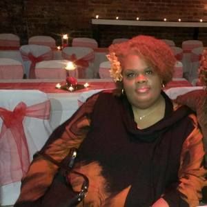 Meet your Posher, Cindy