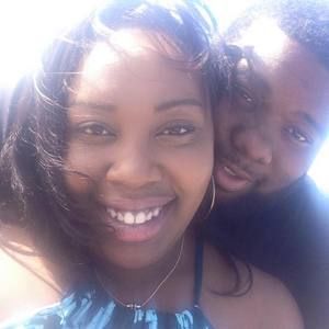 Meet your Posher, Ociana