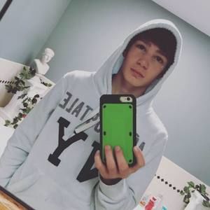 Meet your Posher, Robert