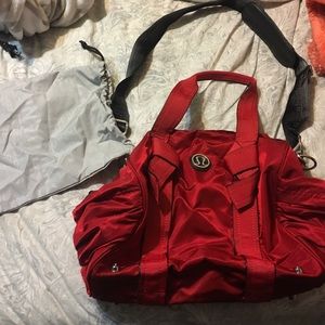 Lululemon red gym bag