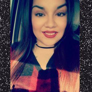 Meet your Posher, Ivette