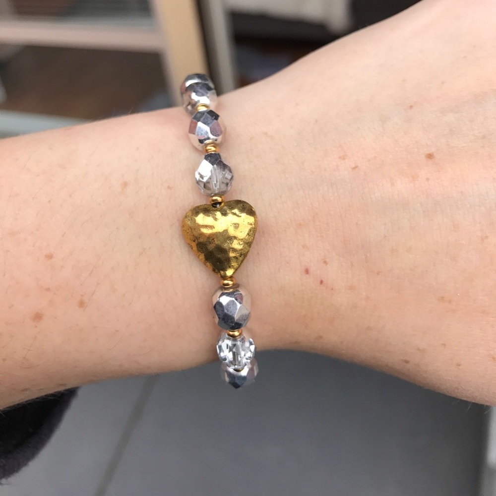 Heart bracelet 🔥6 LEFT🔥 - Picture 4 of 5