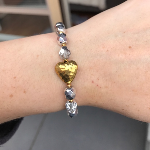 Heart bracelet 🔥6 LEFT🔥 - Picture 4 of 5