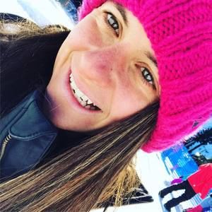 Meet your Posher, Camila