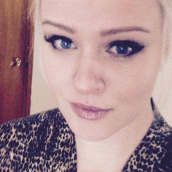 Meet your Posher, Sheila