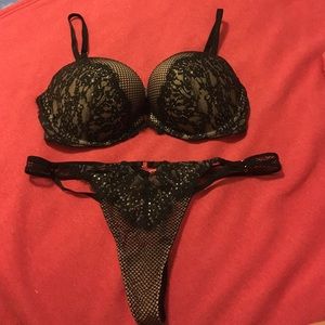 Sexy Victoria's Secret matching bra and panty