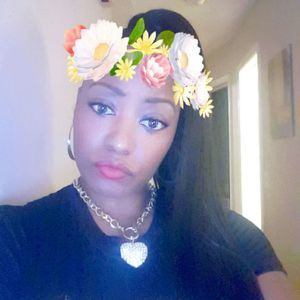 Meet your Posher, Candace