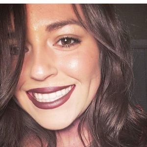 Meet your Posher, Karla