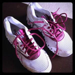 Reebok women's size 6 Good used condition