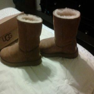 Ugg BOOTS!!!