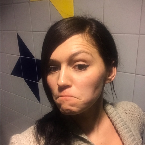 Meet your Posher, Erika