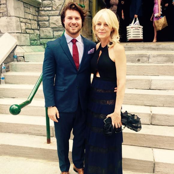 Meet your Posher, Max