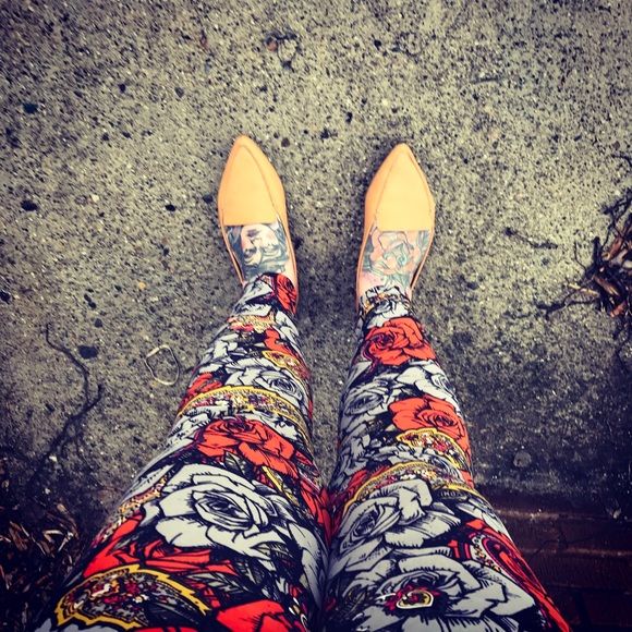 Meet your posher, Tiffany! - Picture 2 of 7