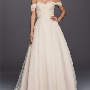 Beaded Lace Sweetheart Wedding Dress