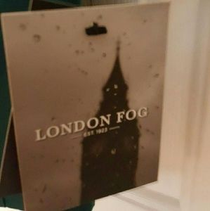 London Fog Jackets & Coats - 🔥DAILY DEAL!🔥*Green London Fog Raincoat* London Fog Jackets & Coats - 🔥DAILY DEAL!🔥*Green London Fog Raincoat*