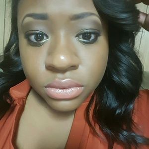 Meet your Posher, Yani