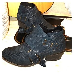 Free People turquoise snake skin booties.
