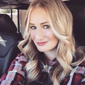 Meet your Posher, Colleen