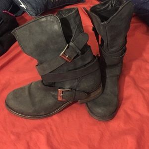 Charcoal Steve Madden boots