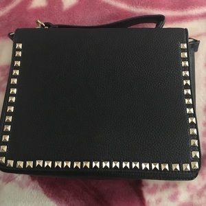 Black Steve Madden bag