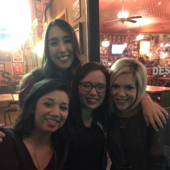 Meet your Posher, Jessica - Picture 4 of 4