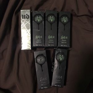 Kat Von D/ UD Foundations