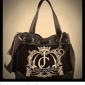 🌀Bundle🌀Juicy couture purse and camo leggings