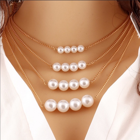 Necklace brand new