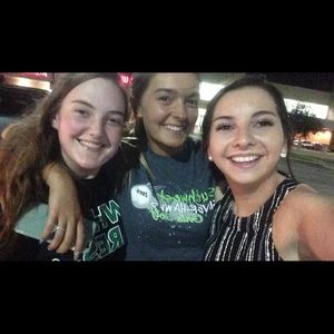 Meet your Posher, Alesha