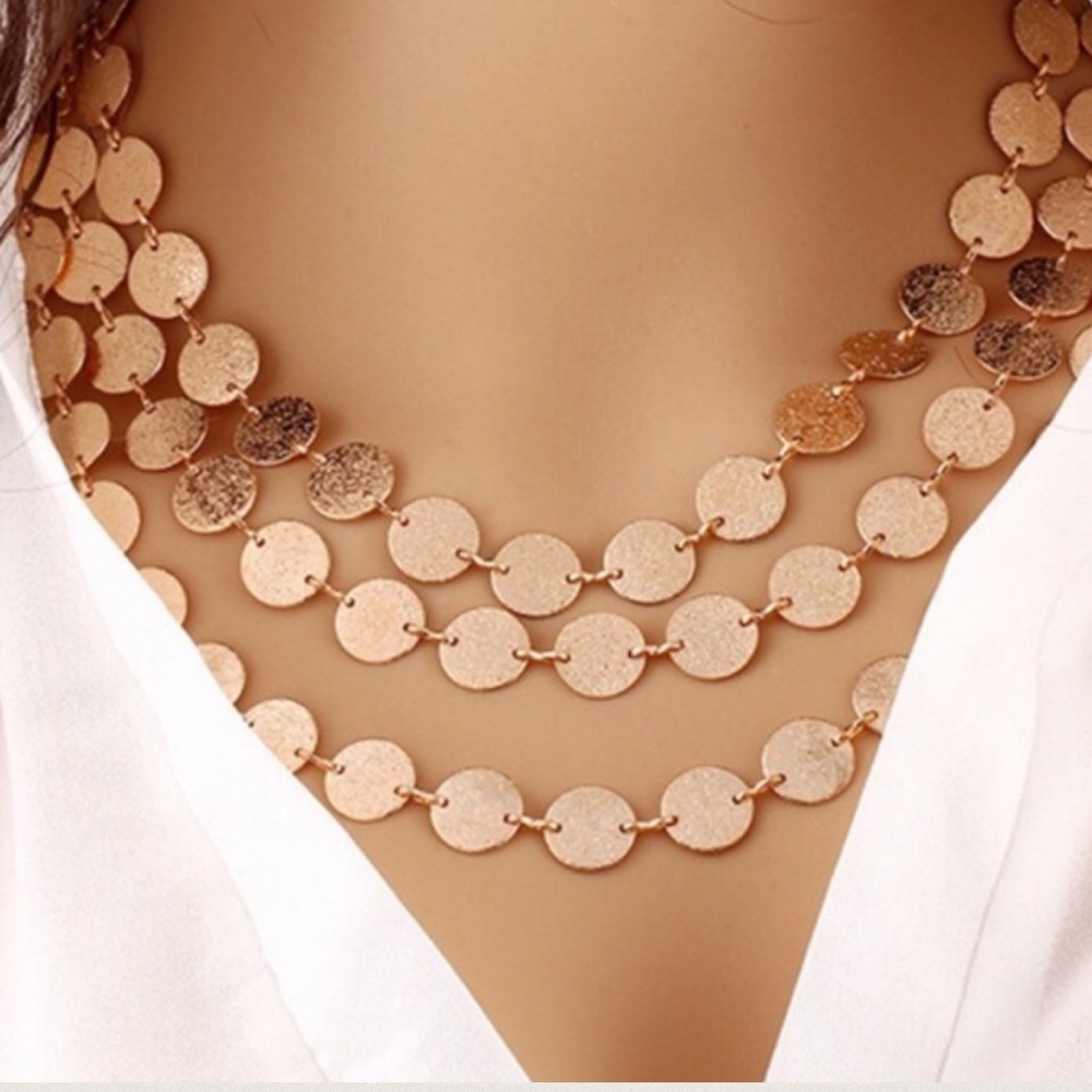 Necklace - Picture 1 of 2