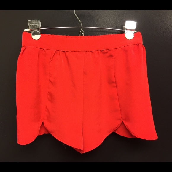 Forever 21 Slip On Petal Cut Red Shorts medium
