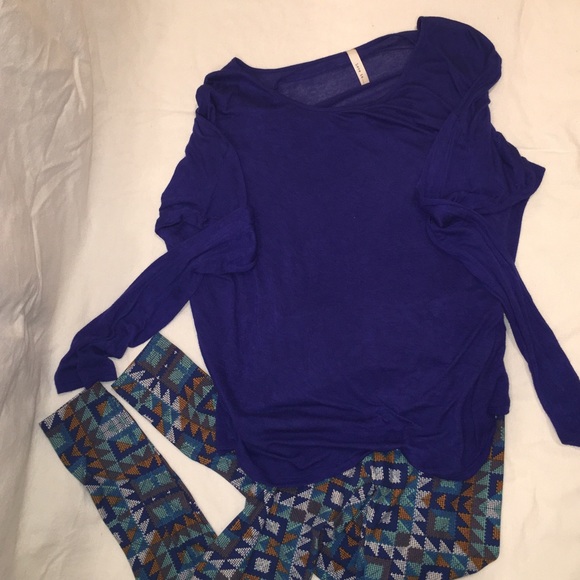 Blue long sleeve tunic💕final price💕