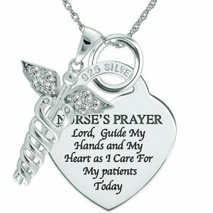 Meet your Posher, Junia