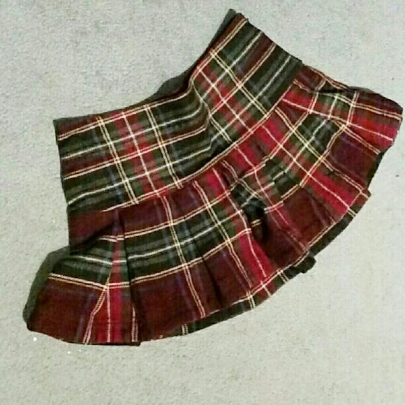 BOGO: Two pleated skirts - Picture 1 of 2