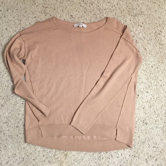 LOFT tan crew neck light weight sweater.