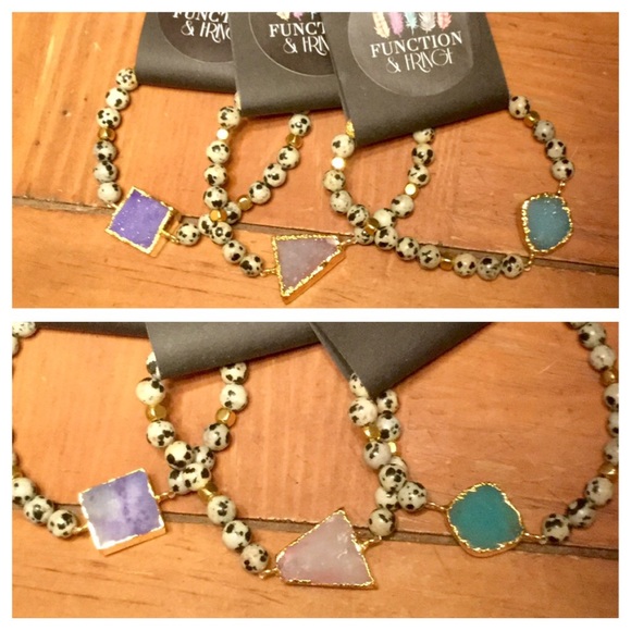 ❗️FUNCTION & FRINGE - Picture 3 of 4