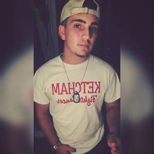 Meet your Posher, Kyle