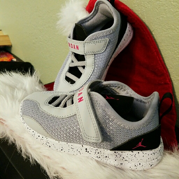 Toddler 8c Size Nike Jordan Reveals