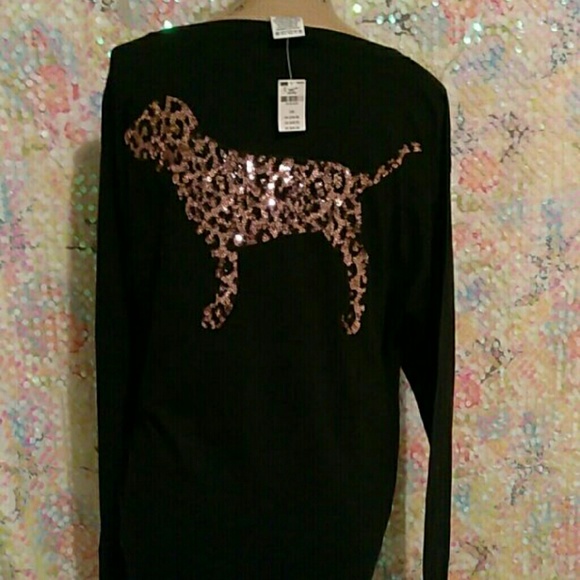 *SUPER HTF!!* BLING Leopard Long-sleeve V-neck Tee