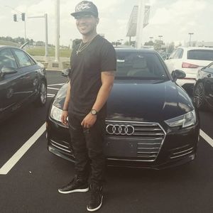 Meet your Posher, Wayne