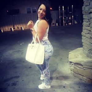 Meet your Posher, Veronica