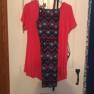 Lularoe classic T size small and OS leggings