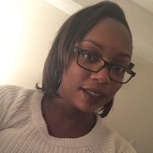 Meet your Posher, Sasha