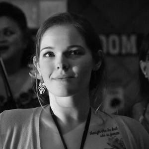Meet your Posher, Malia