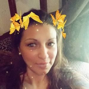 Meet your Posher, Lorii