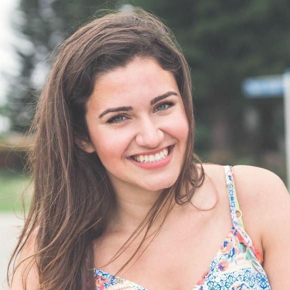 Meet your Posher, Petra-carmen