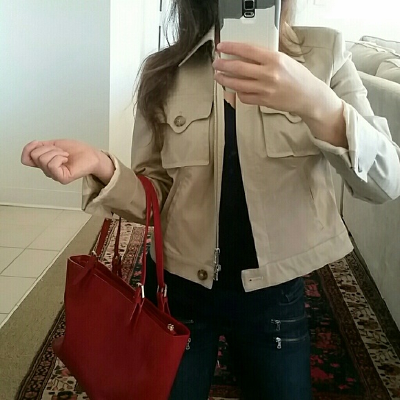 Pinko Cropped Camel Trench